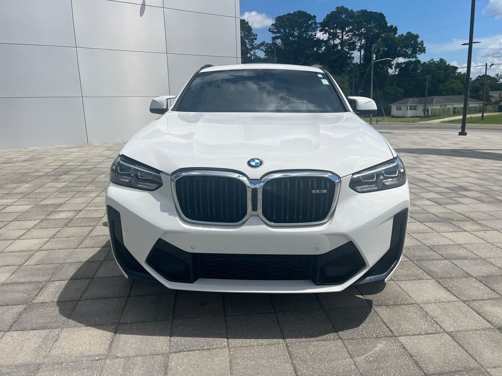 Used 2024 Alpine White BMW Base image 9