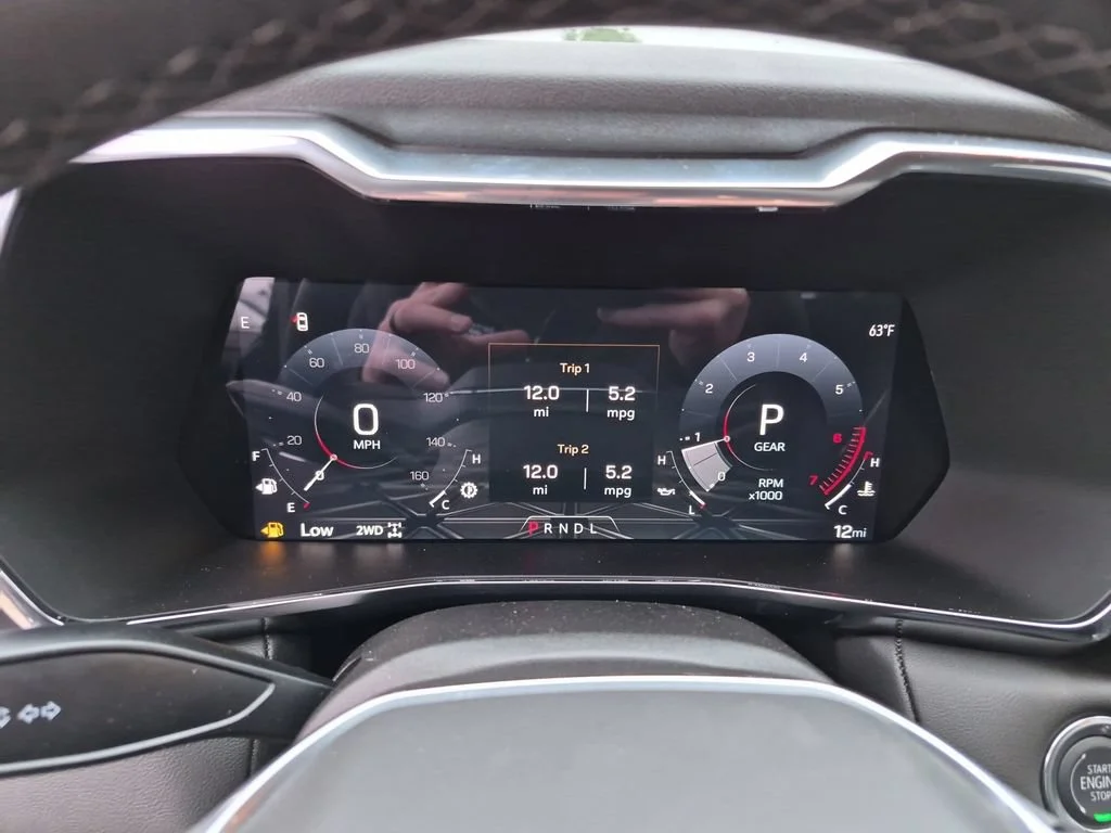 New 2026 Onyx Black GMC Elevation image 27