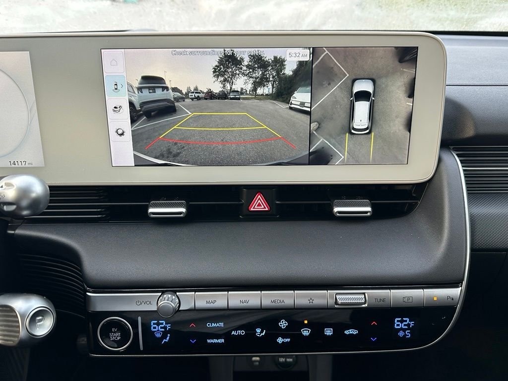 2023 Hyundai IONIQ 5 Limited - Photo 18