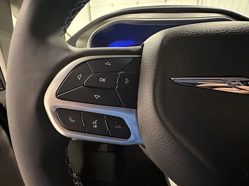 2022 Chrysler Pacifica Touring L - Photo 36
