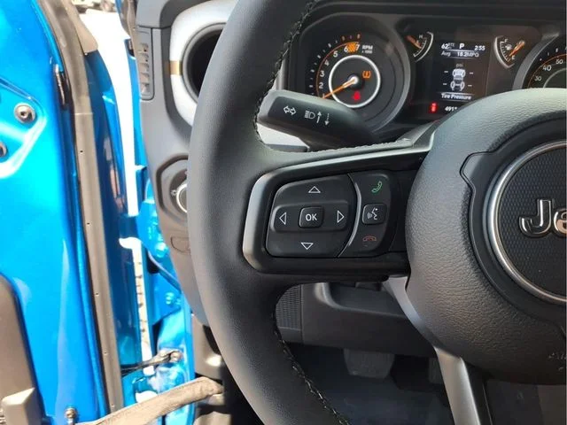Used 2025 Blue Jeep Willys image 23