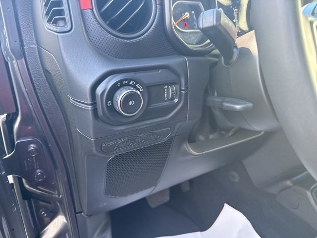 Used 2025 Gray Jeep Rubicon image 27