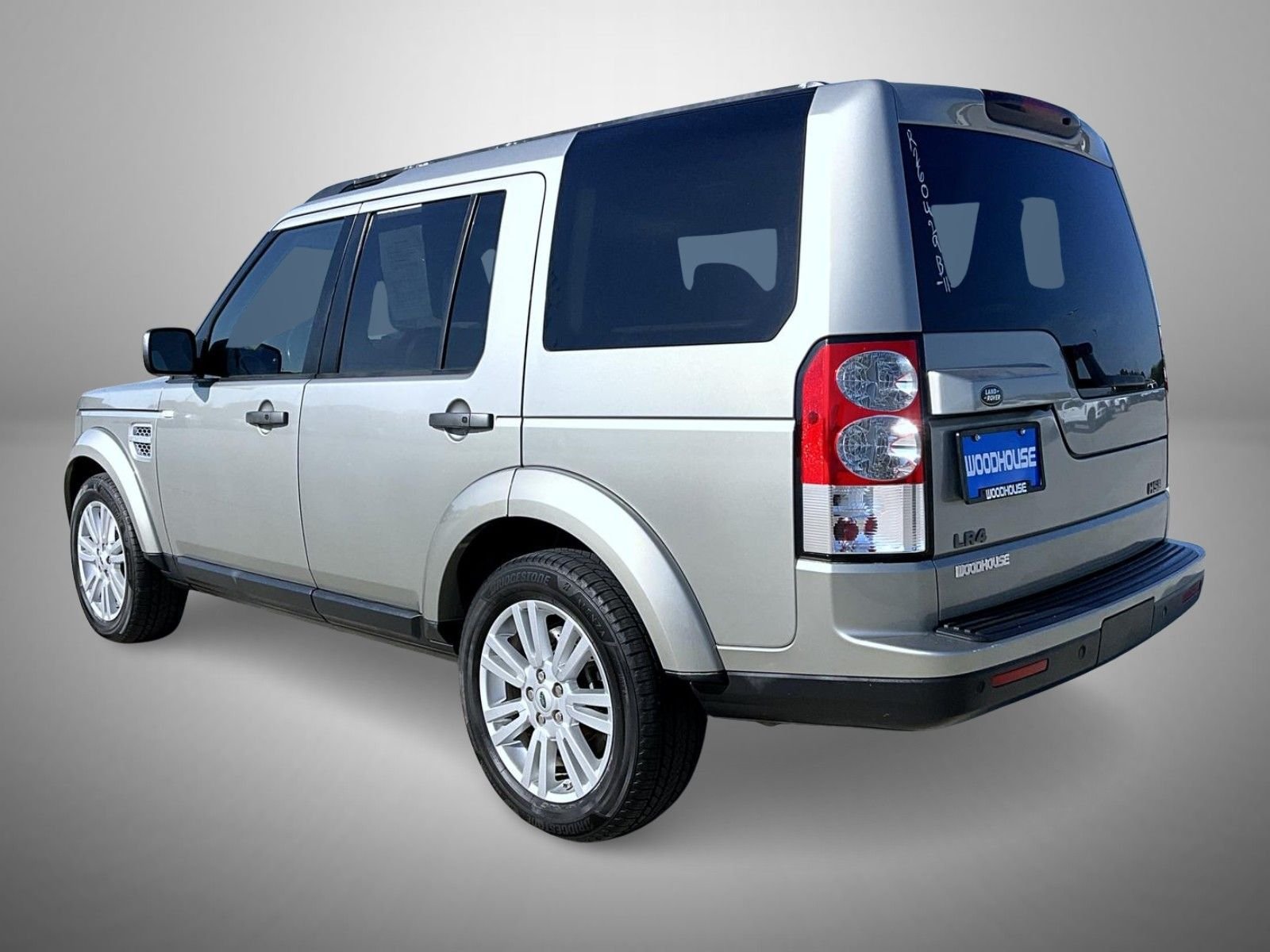 Used 2011 Beige Land Rover V8 image 7