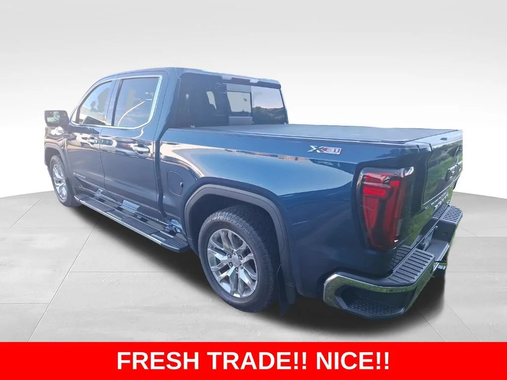 Used 2021 PACIFIC BLUE METALLIC GMC SLT image 3