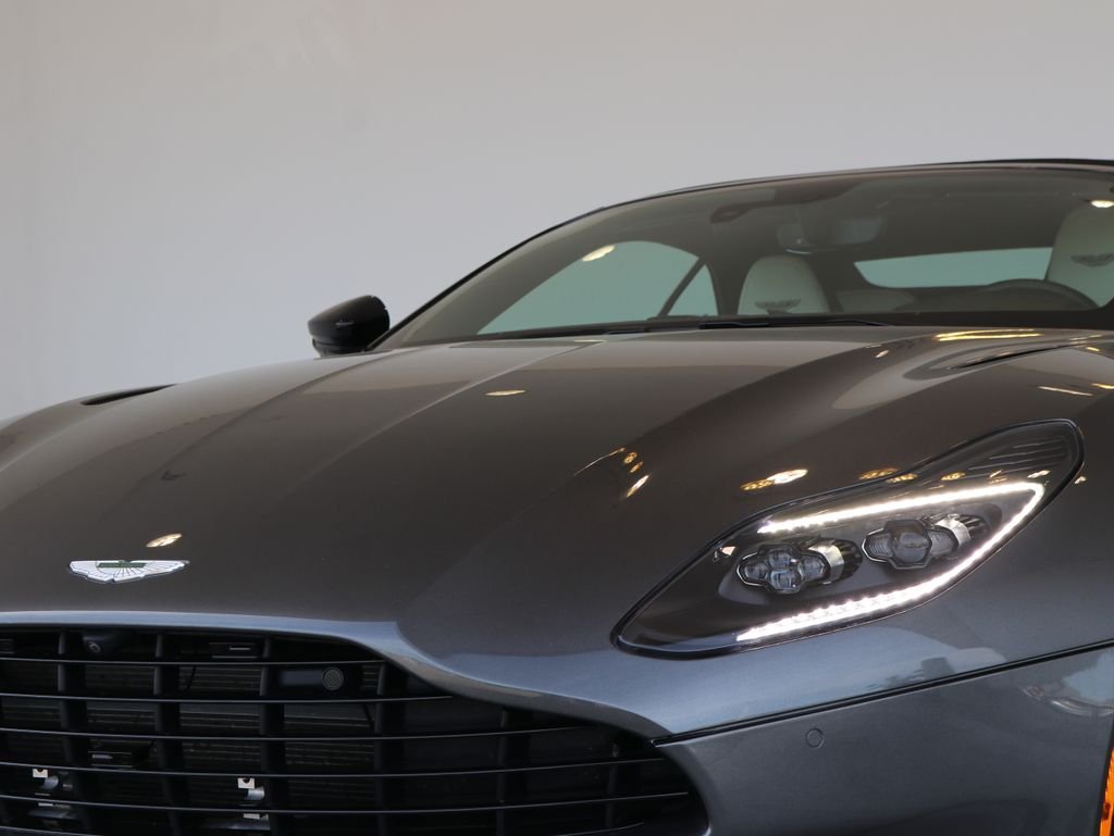 Used 2019 Gray Aston Martin Volante image 42