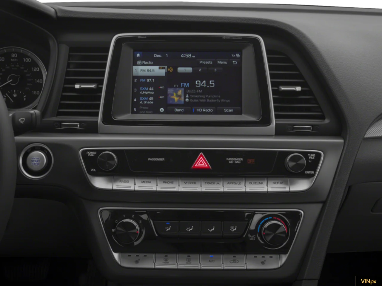 Used 2018 Phantom Black Hyundai SE image 8