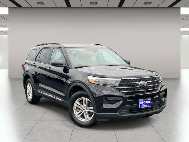 Used 2023 Black Ford XLT image 1