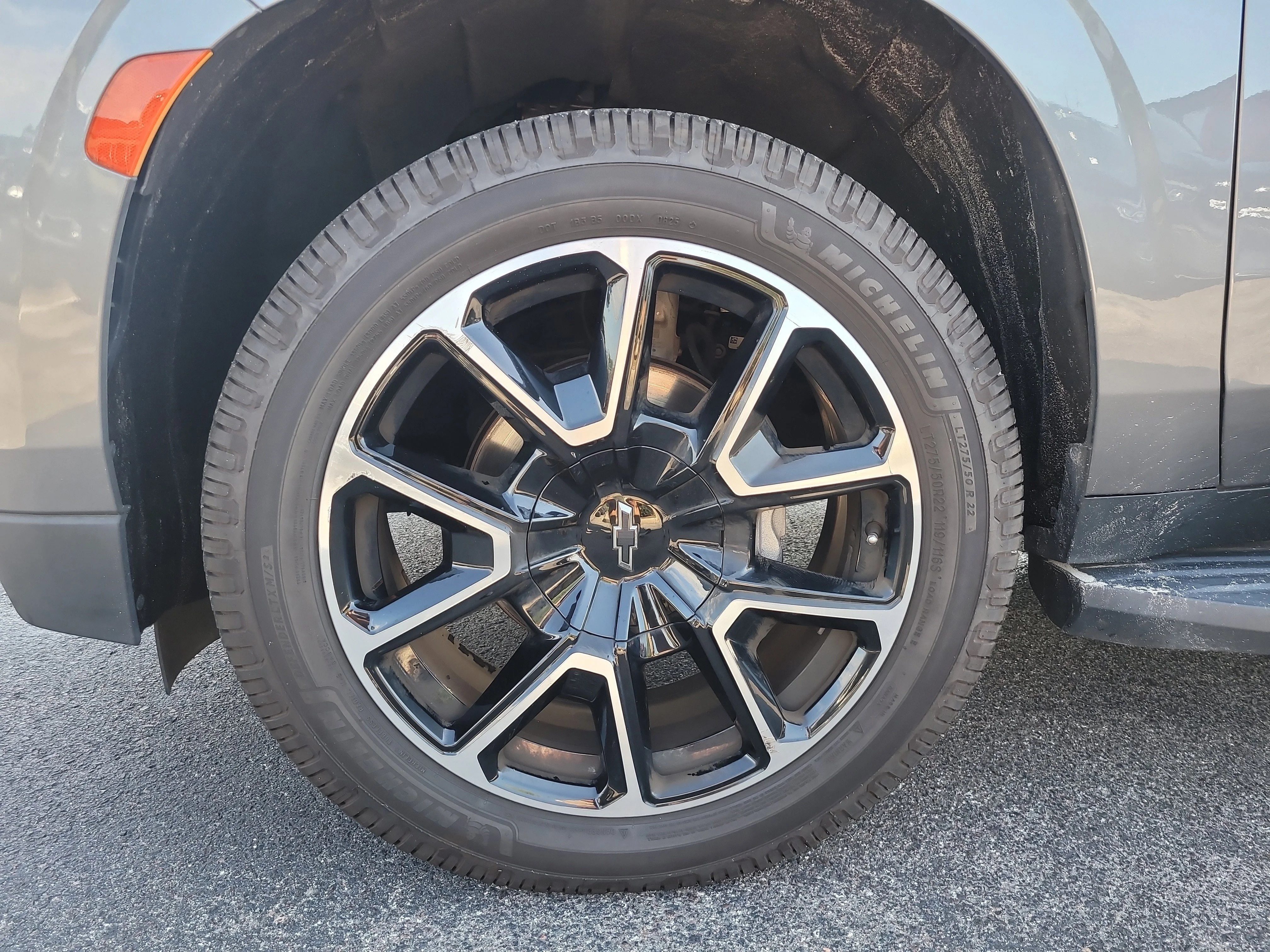 Used 2022 Satin Steel Metallic Chevrolet RST image 9