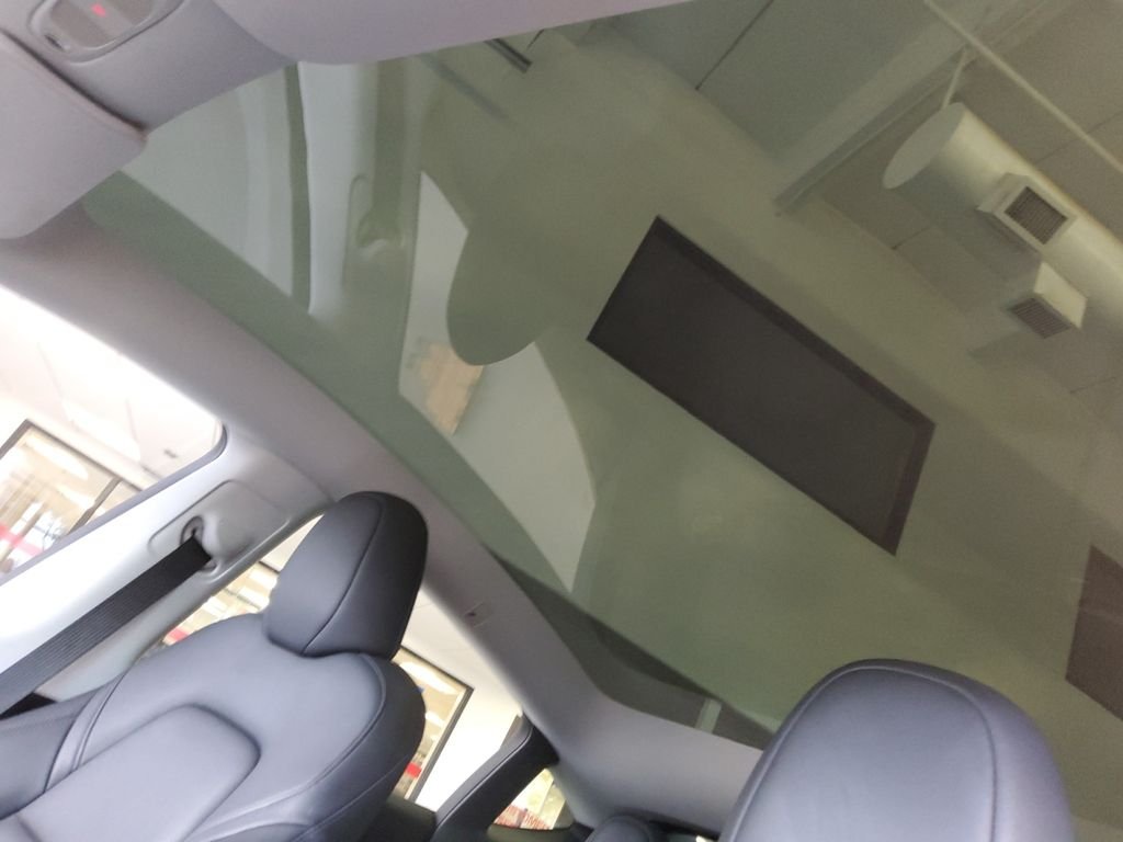 Used 2024  Tesla Long Range image 24