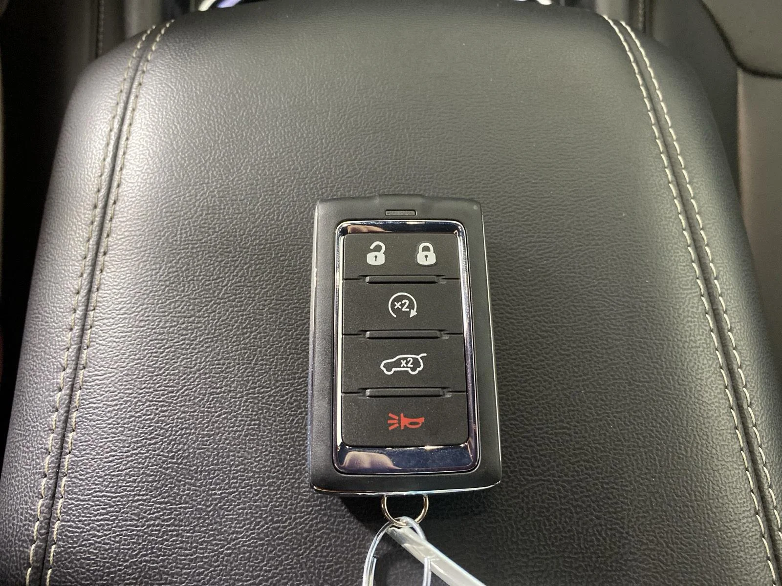 Used 2026 Steel Blue Jeep Limited image 31