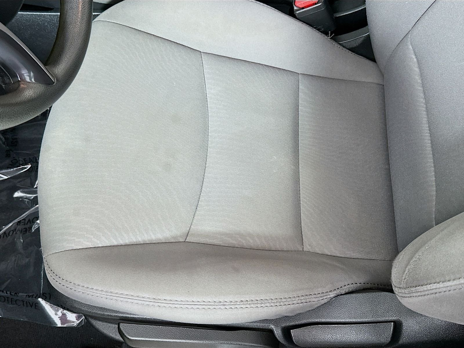 Used 2016 Lakeside Blue Hyundai SE image 18