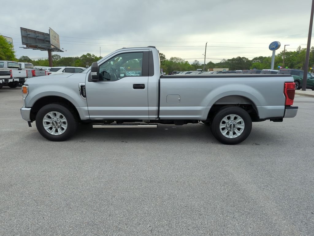 Used 2022 Silver Ford XLT image 8