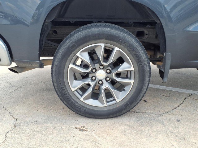 Certified Used 2019 SHADOW GRAY METALLIC Chevrolet LT image 10