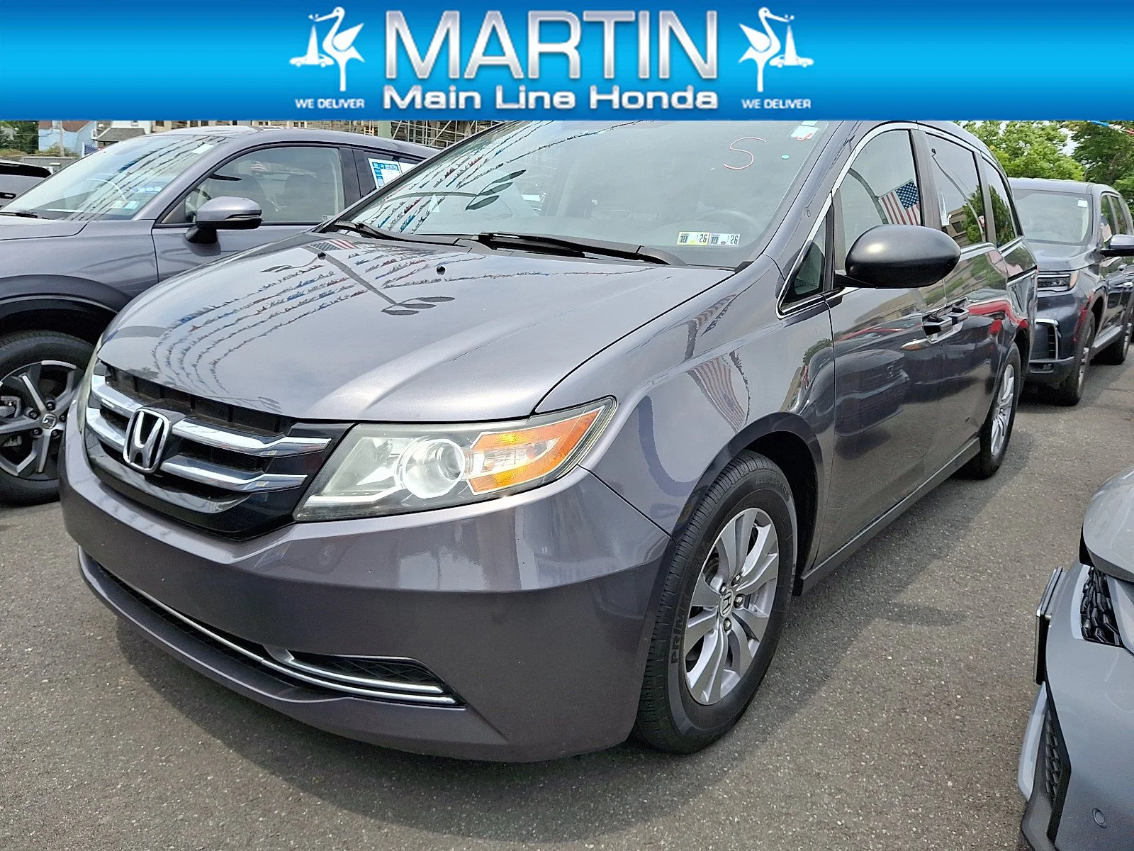 2016 Honda Odyssey LX FWD photo