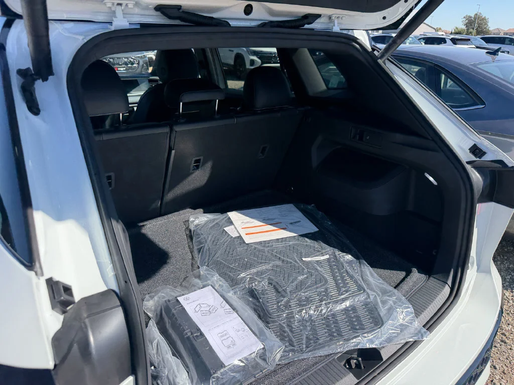 New 2026  Volkswagen SE R-Line Black image 27