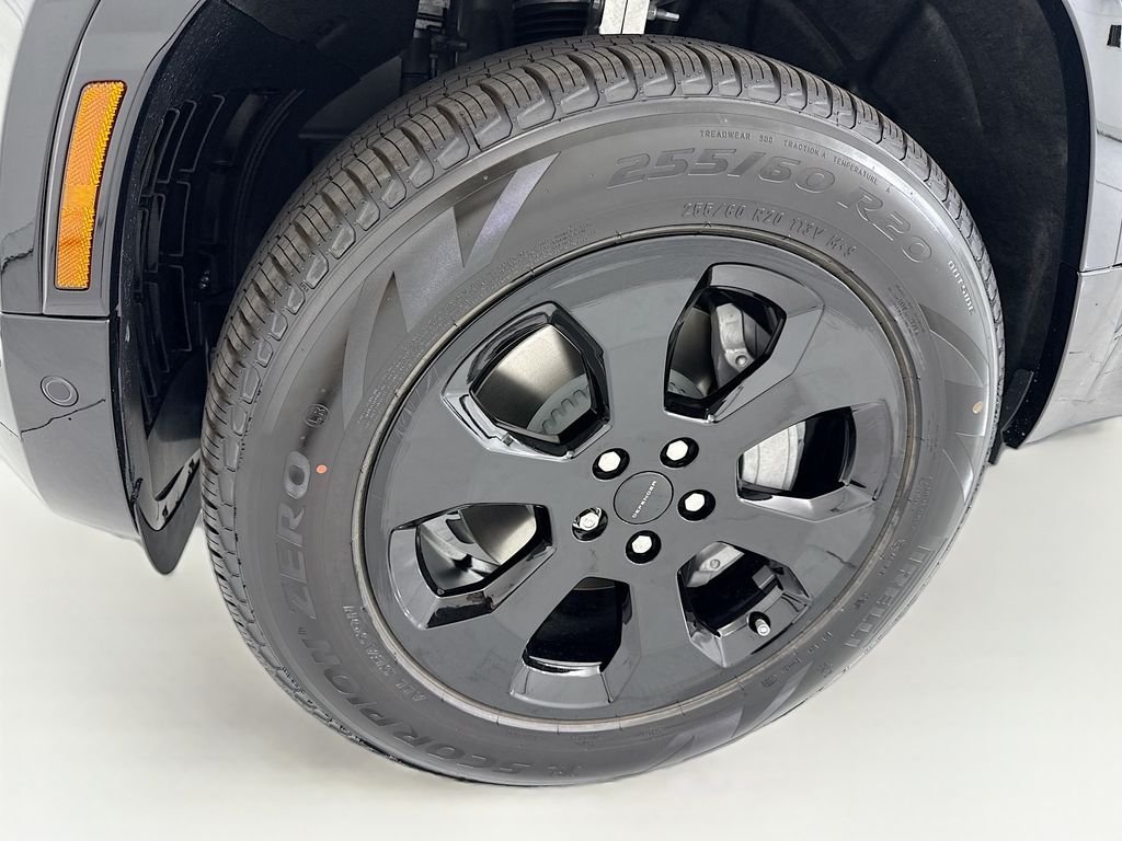 New 2026 Santorini Black Land Rover X-Dynamic SE image 29