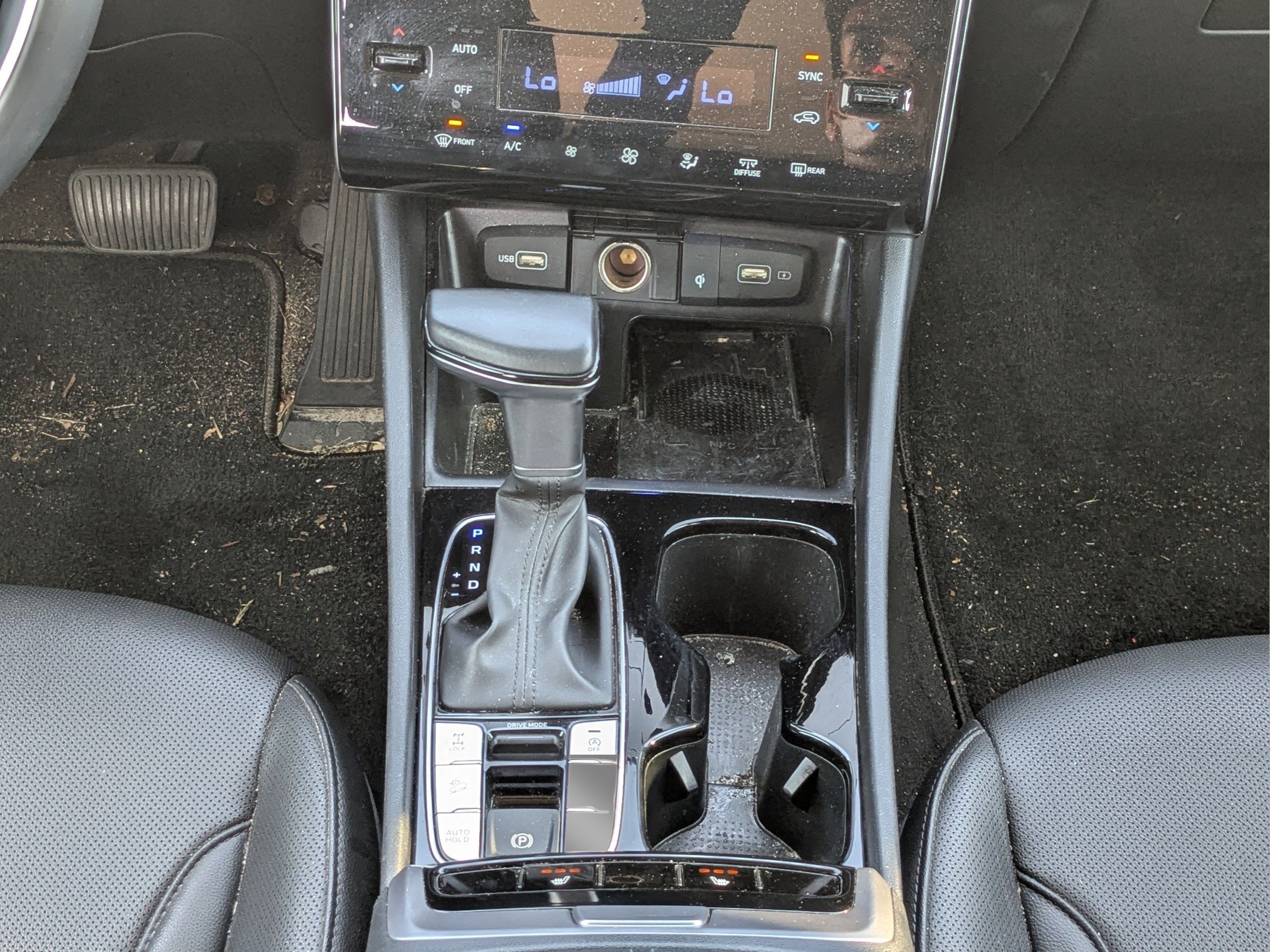 Used 2023 Shimmering Silver Hyundai SEL image 17