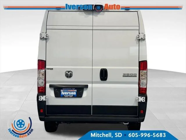New 2026 Bright White Clear-Coat Exterior Paint RAM Tradesman image 6