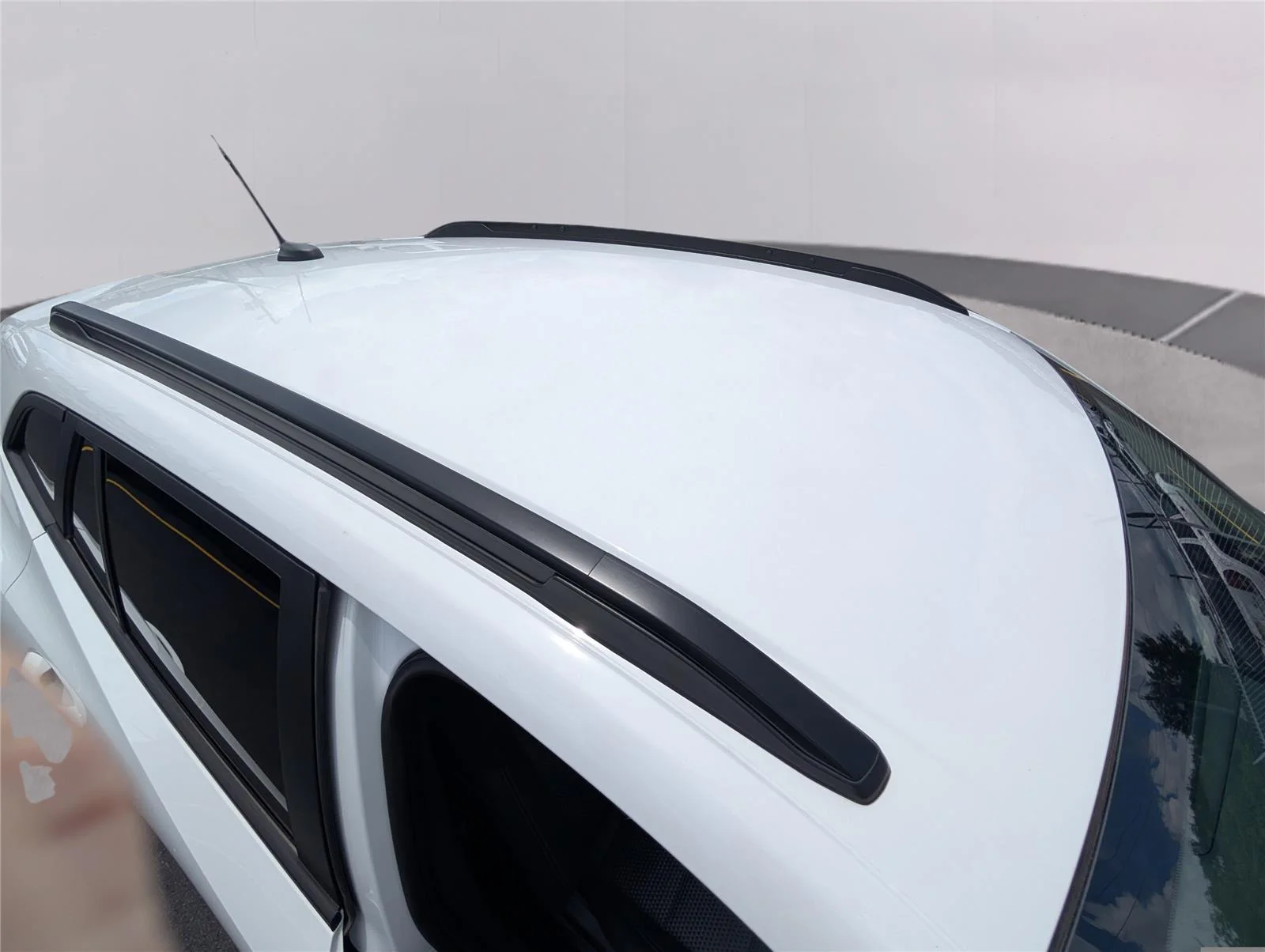 Used 2025 Summit White Chevrolet LT image 38