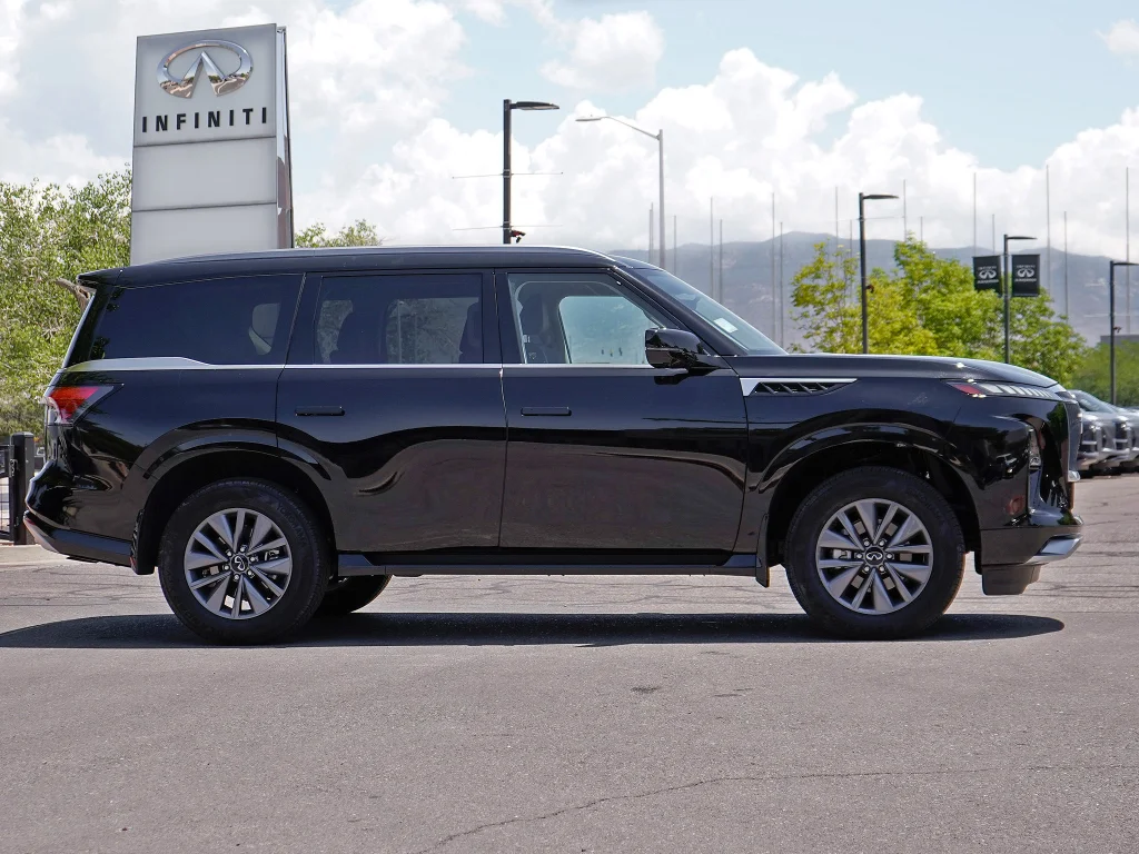 Certified Used 2026 Black Obsidian INFINITI PURE image 5