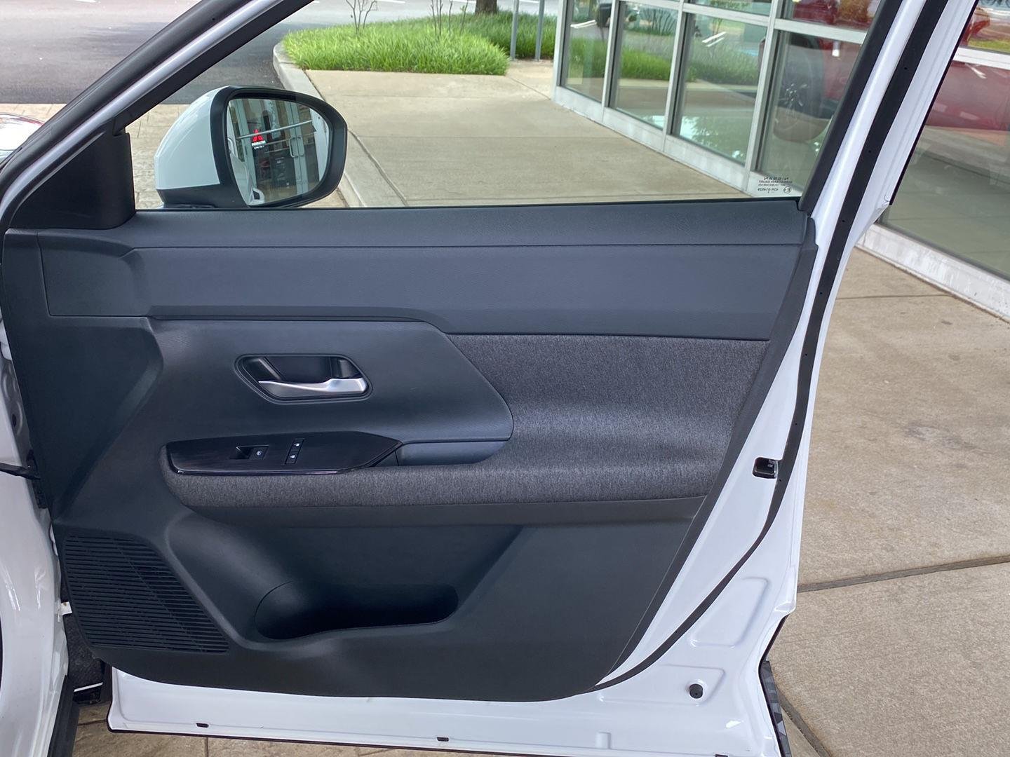 Certified Used 2025 Fresh Powder Nissan SV image 22
