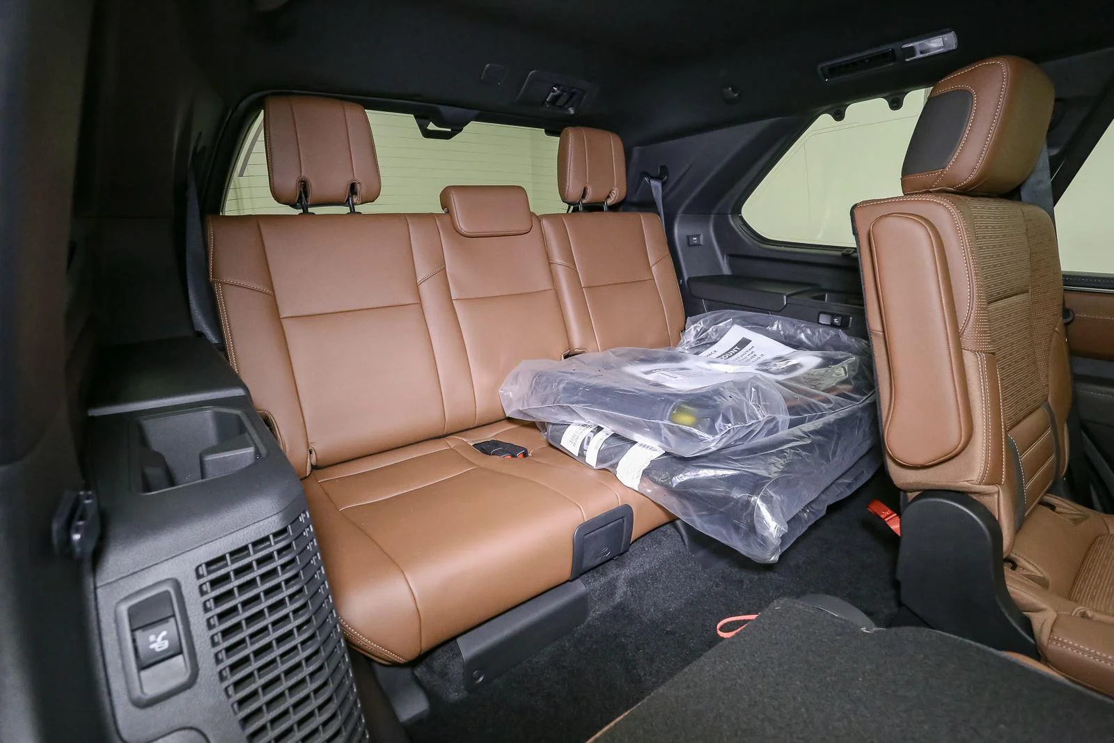 New 2026 Wind Chill Pearl Toyota 1794 Edition image 19