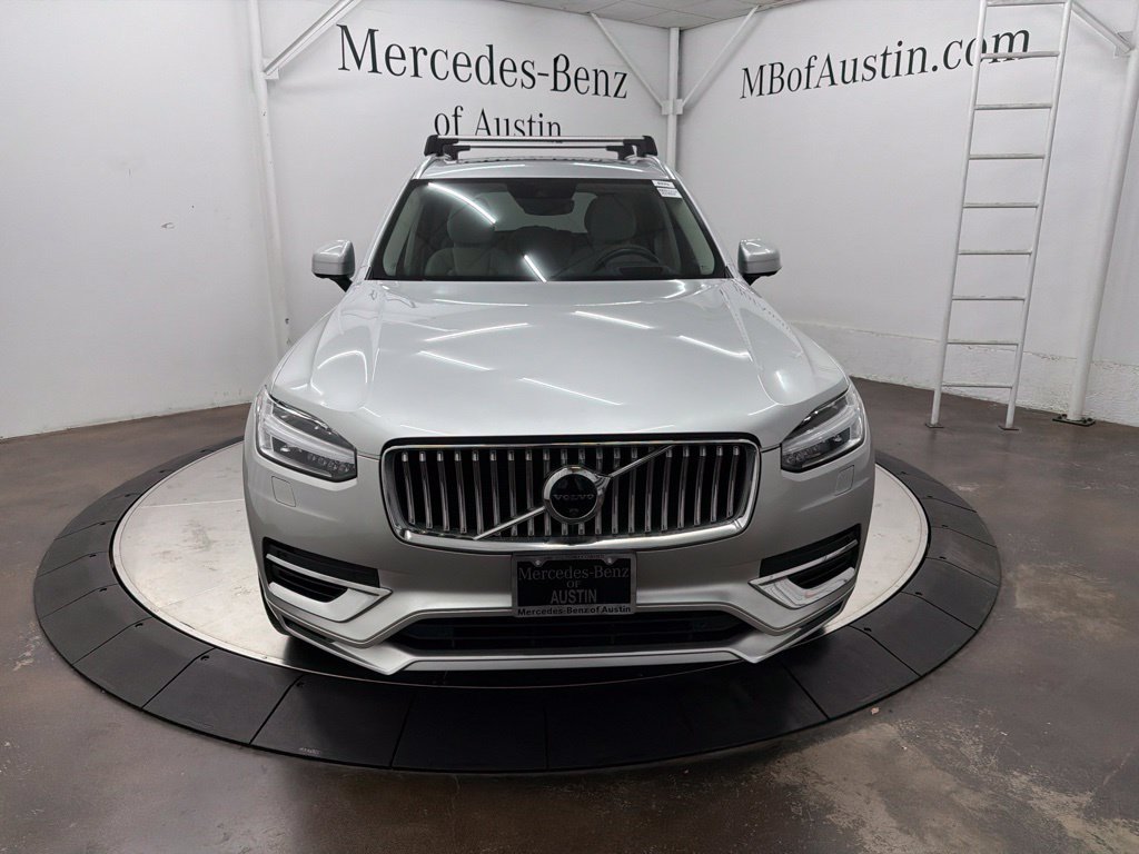 Used 2021 Silver Volvo T8 Inscription 7 Passenger image 2