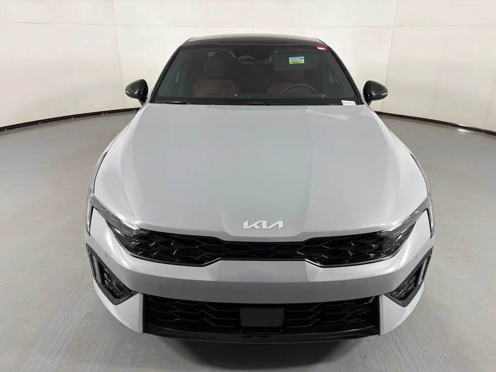 New 2026 Wolf Gray Kia GT-Line FWD image 3