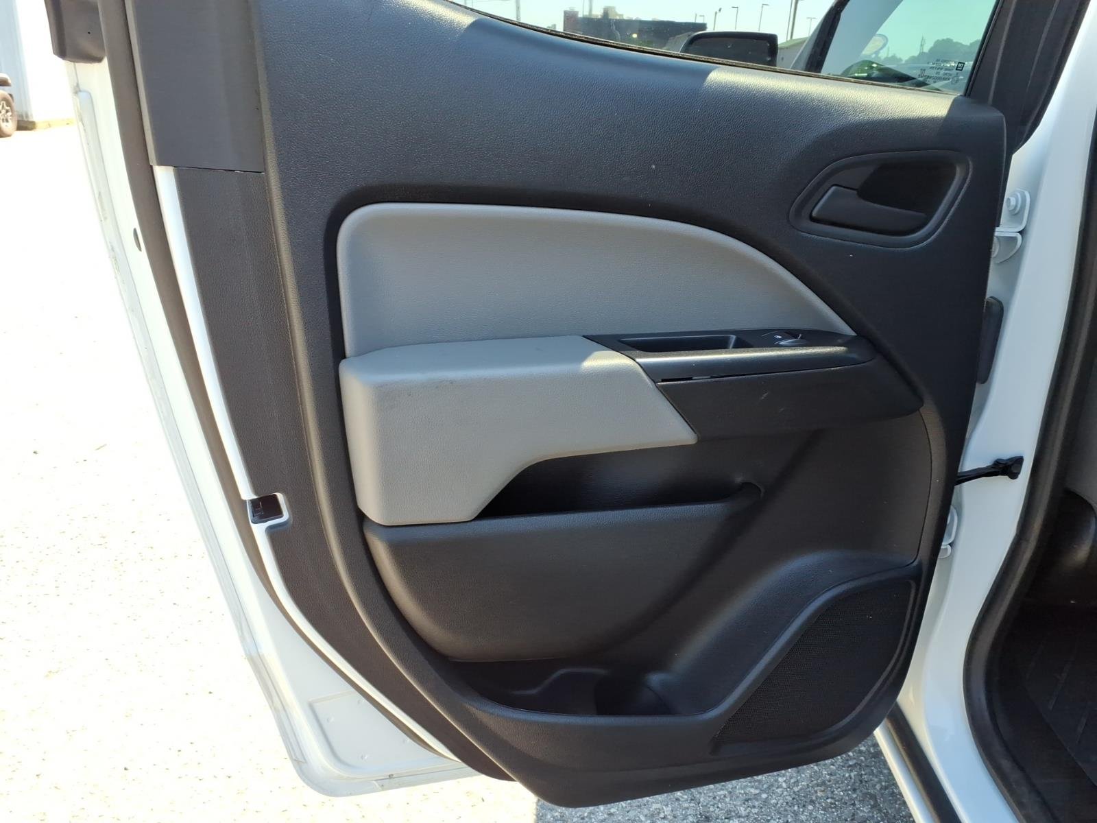 Used 2022 White Chevrolet Work Truck image 18