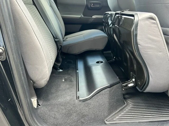 Used 2018 Black Toyota SR5 image 45