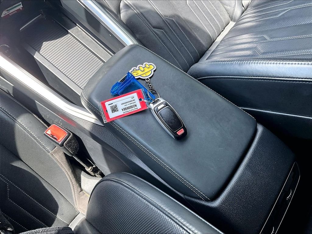 Used 2019 Black Metallic Audi Prestige image 31