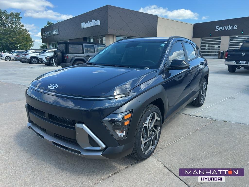 2026 Hyundai Kona SEL Premium Automatic's photo