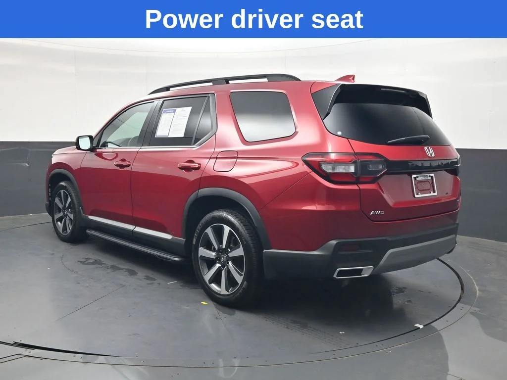 Used 2024 Radiant Red Metallic II Honda Touring image 6