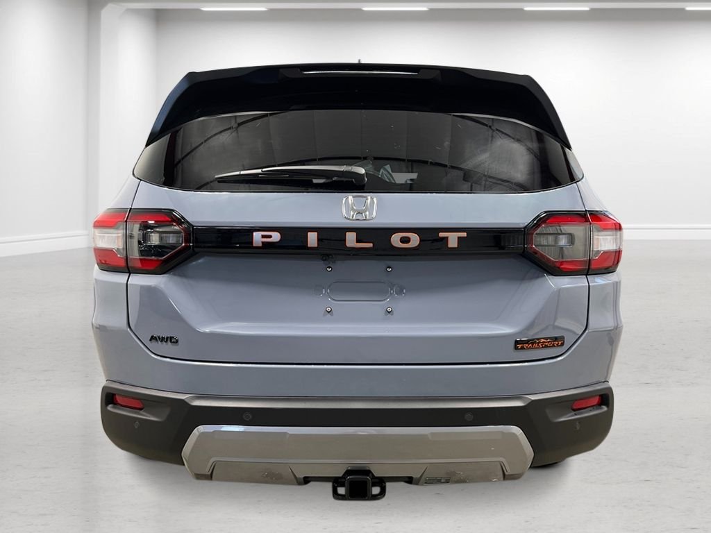 New 2026 Sonic Gray Pearl Honda TrailSport image 4