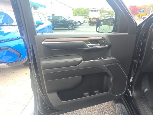 Used 2024 Black Chevrolet LT image 14