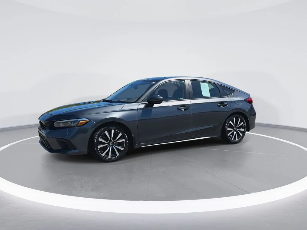 Used 2023  Honda EX-L image 6