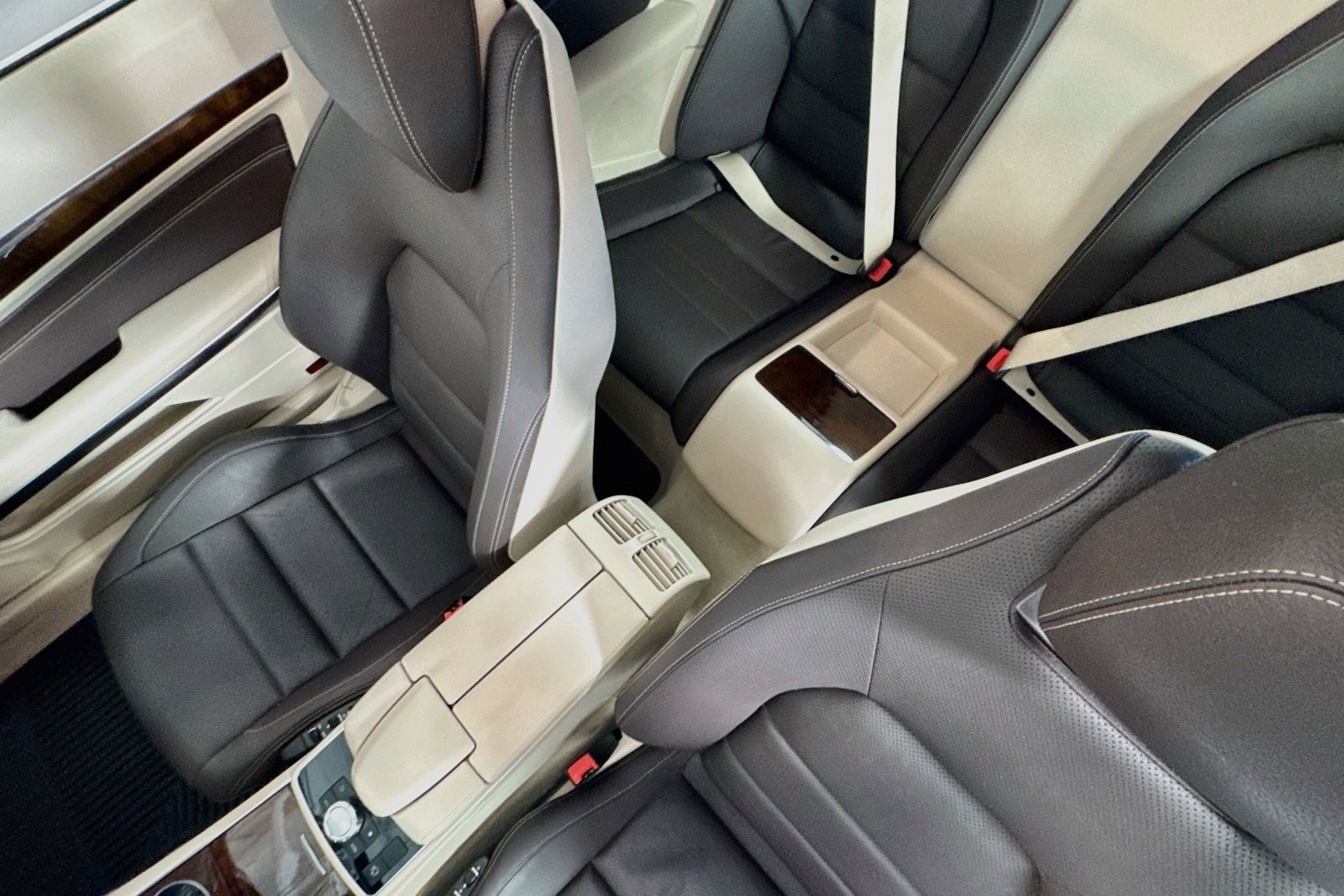 Used 2014 Polar White Mercedes-Benz E 350 image 19