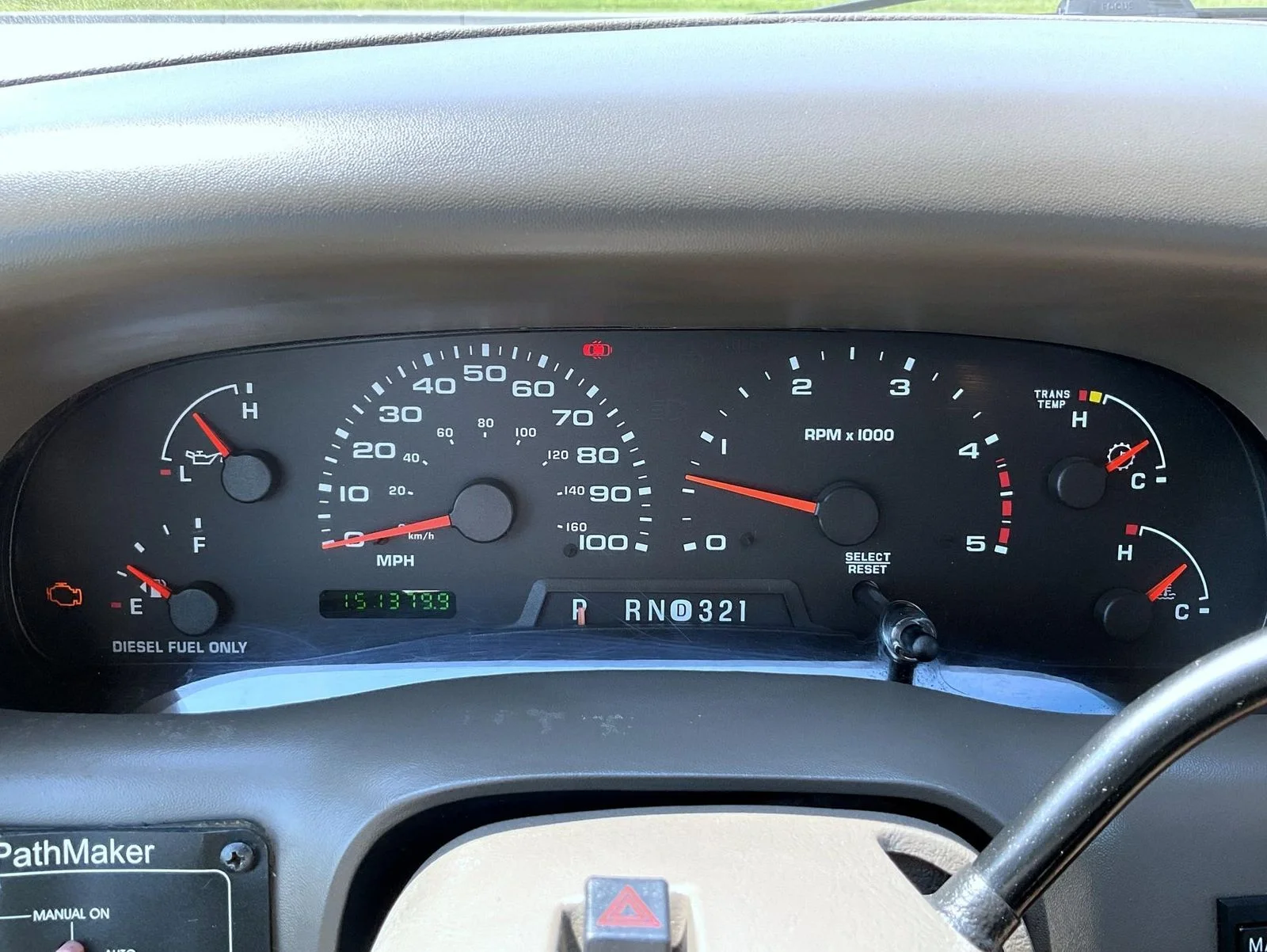 Used 2004 White Ford Lariat image 14