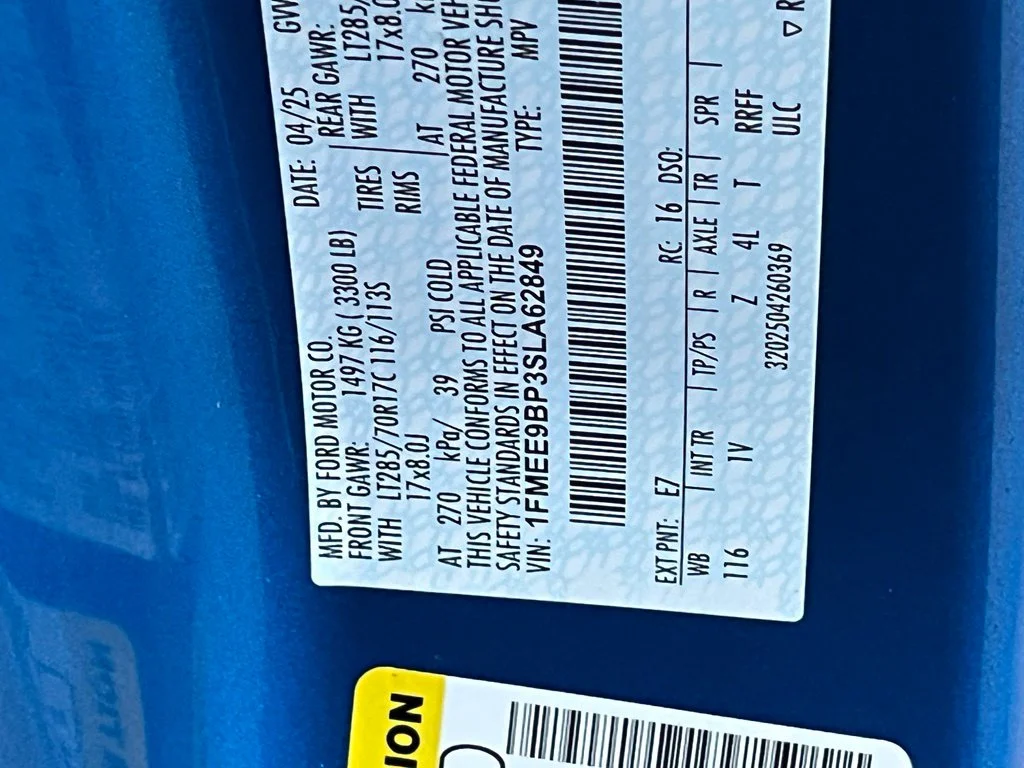 Certified Used 2025 Blue Ford Badlands image 22