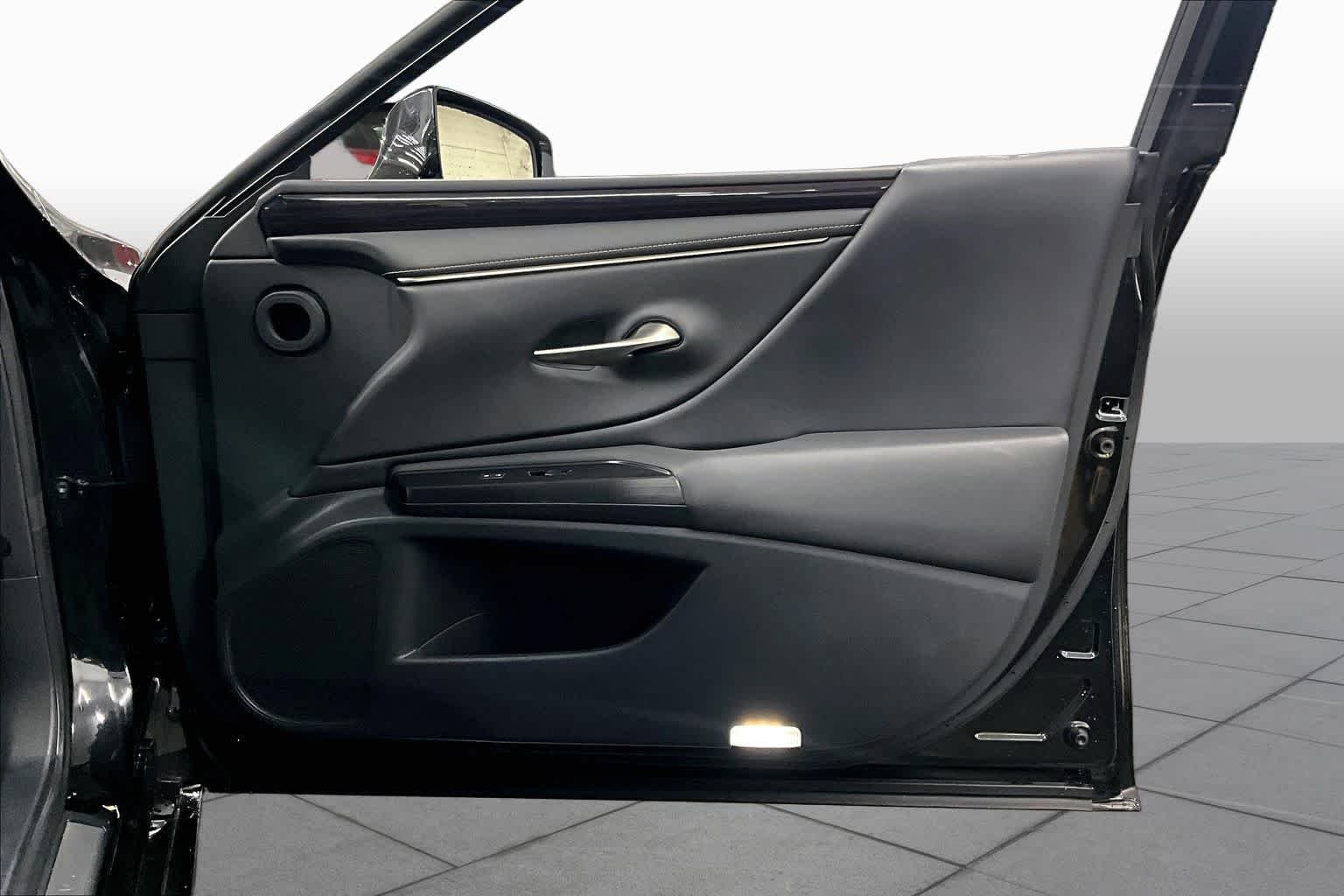 Used 2021 Caviar Lexus  image 22
