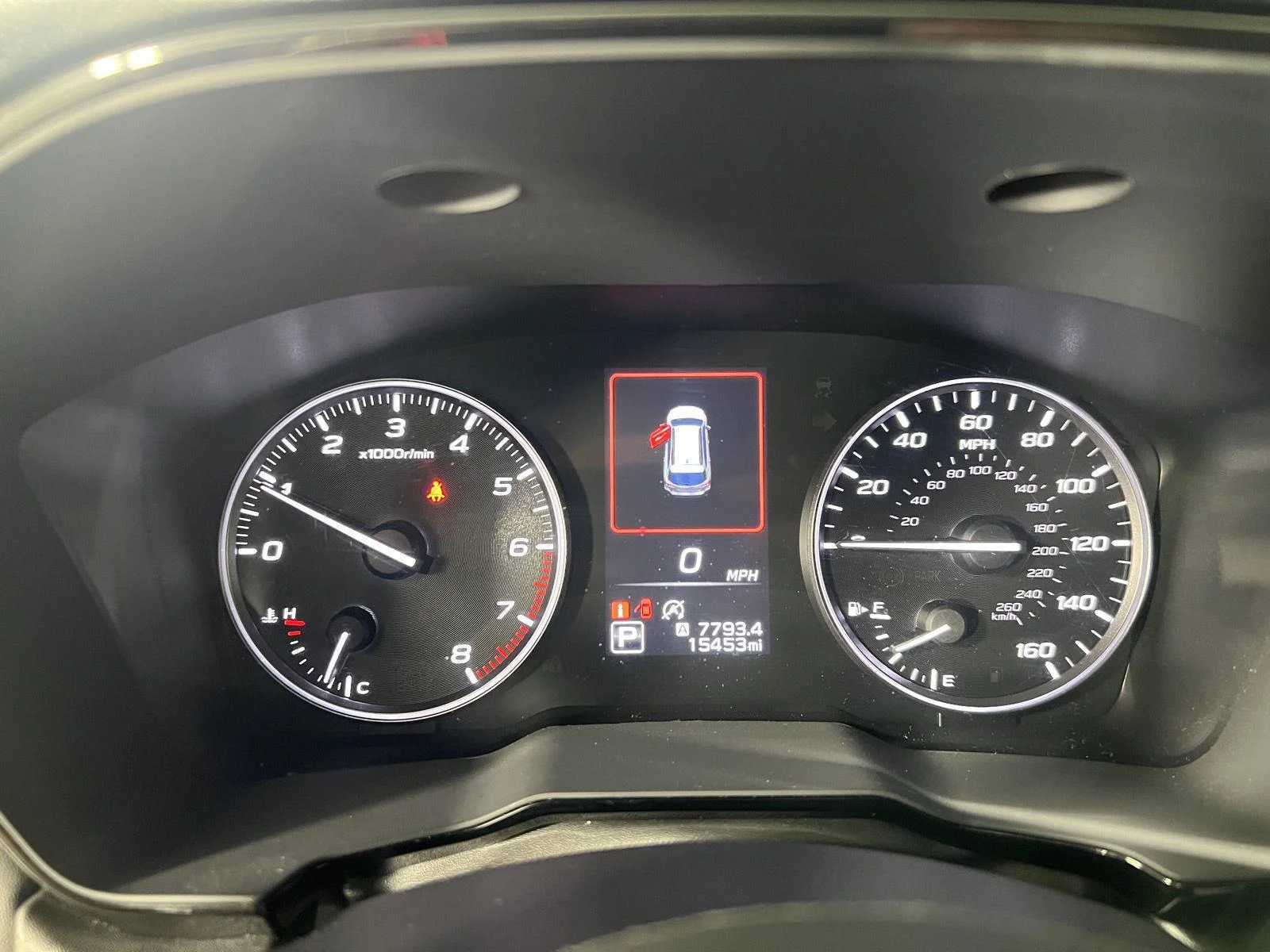 Used 2025 Ice Silver Metallic Subaru Premium image 11