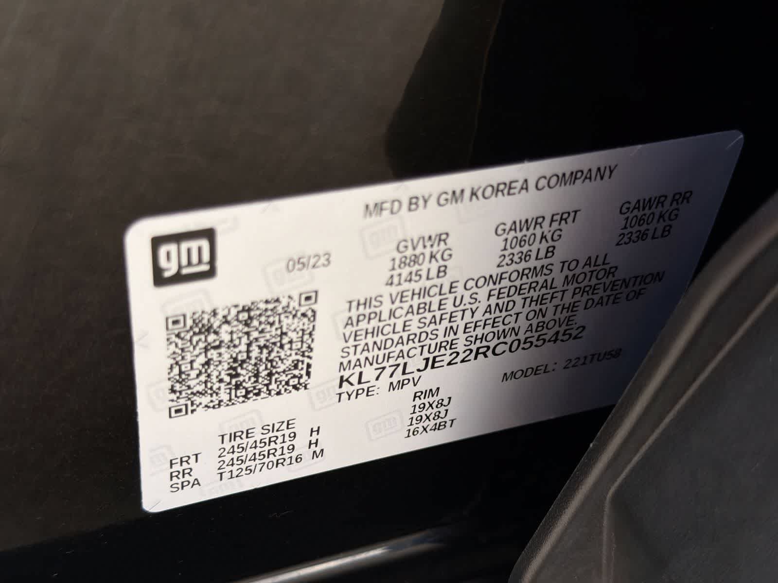Certified Used 2024 Mosaic Black Metallic Chevrolet 2RS image 36
