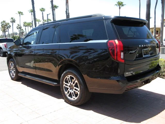 Certified Used 2025 Black Metallic Ford Active image 2