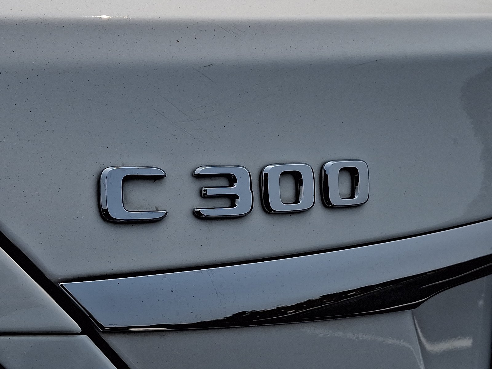 Certified Used 2021 Polar White - 149 Mercedes-Benz 4MATIC® Sedan image 29