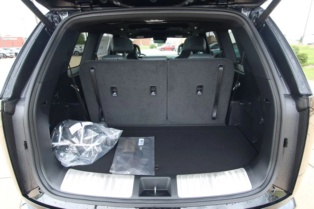 New 2027 Black Kia X-Line SX image 15