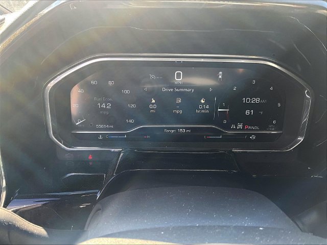 Used 2022 White GMC Elevation image 7