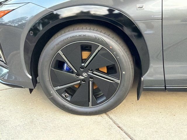 New 2026 Cloudburst Gray and Black Onyx Lexus  550e F SPORT AWD image 16