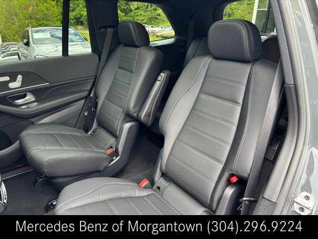 New 2026 MANUFAKTUR Silicon Grey Mercedes-Benz GLS 450 image 13
