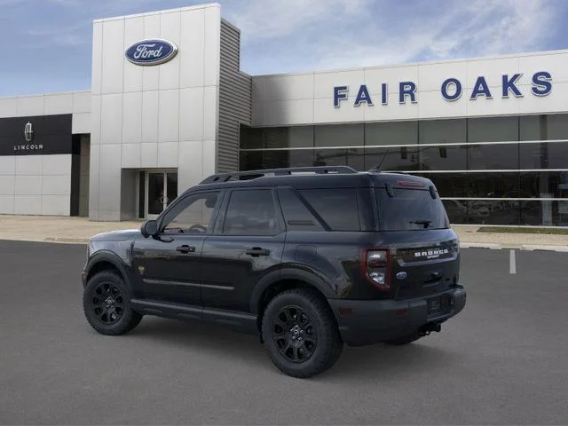 New 2025 Shadow Black Ford Badlands image 4