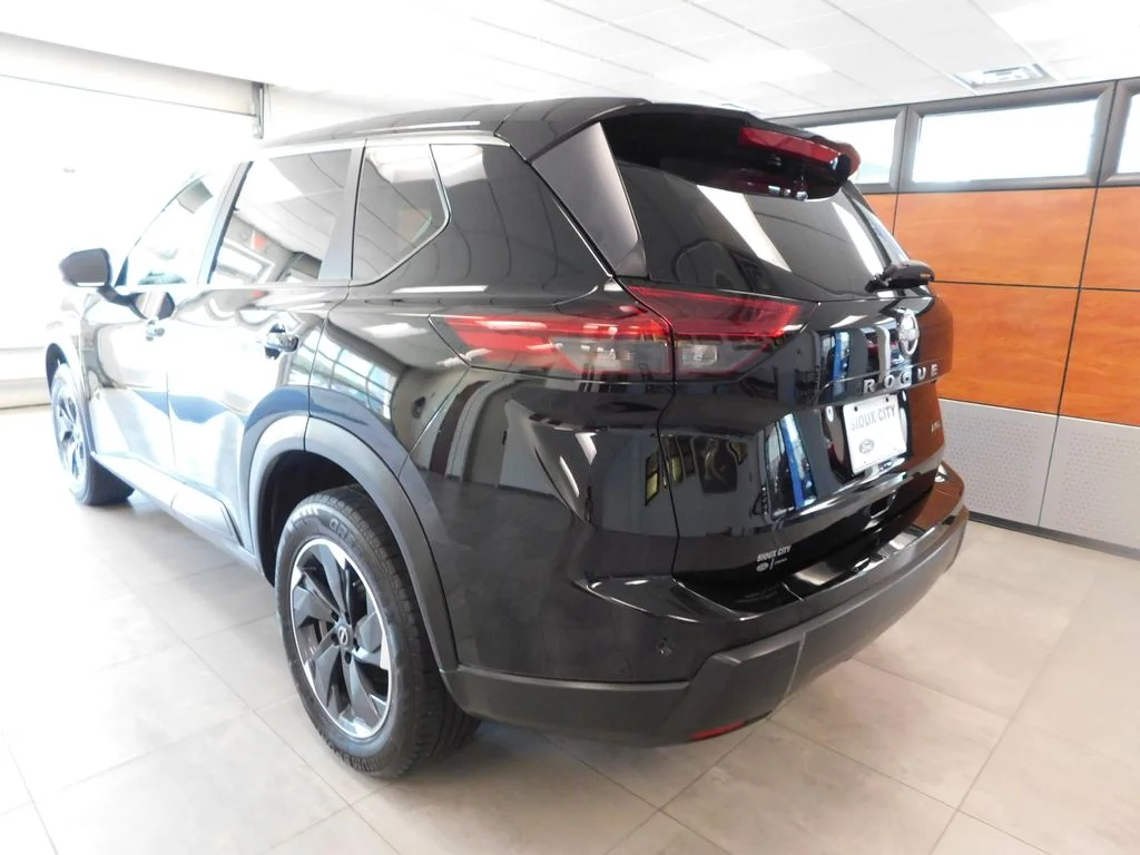 Certified Used 2025 Super Black Nissan SV image 7